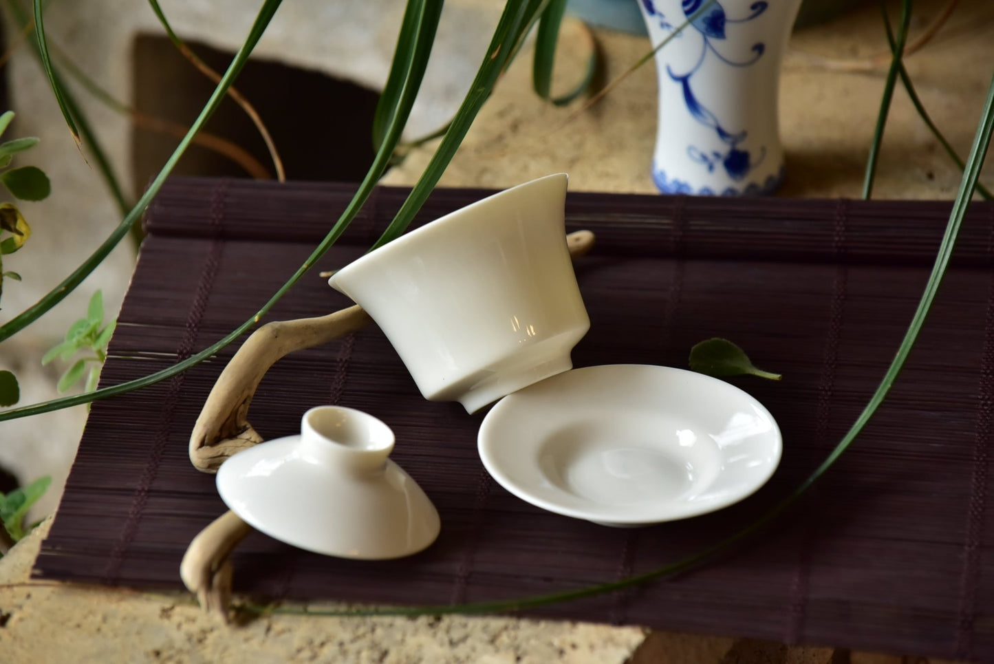 White Porcelain Gaiwan - teafriend